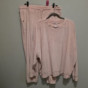 GAP Soft Blush Velour Women's Pajama Set